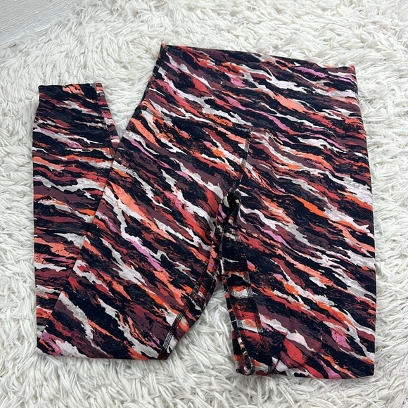 Lululemon Lunar New Year Align High-Rise Pant 25" Tiger Tide Smoky Red Multi - Picture 1 of 5